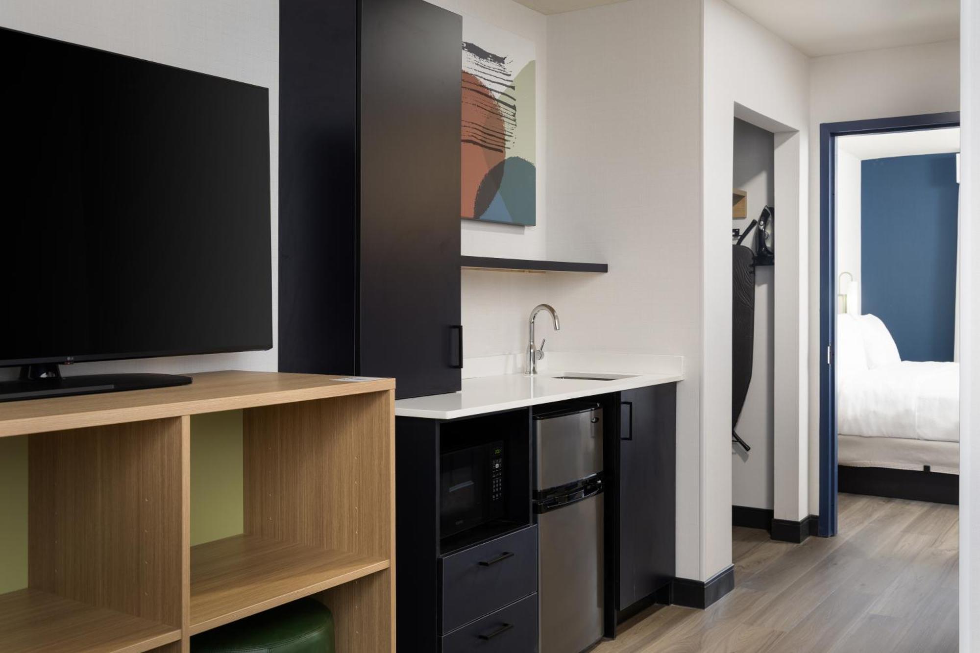 Spark By Hilton Guelph Luaran gambar