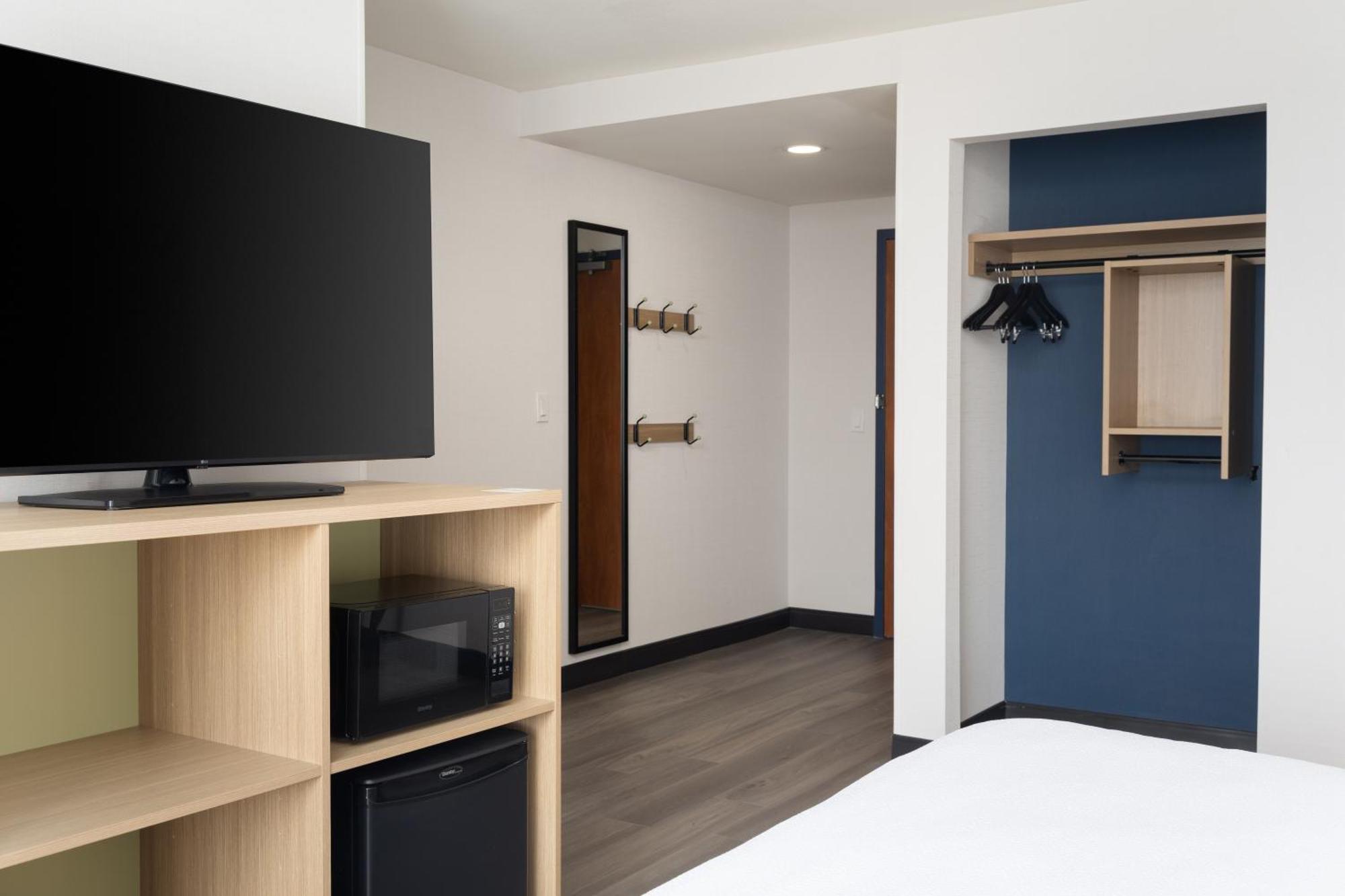 Spark By Hilton Guelph Luaran gambar