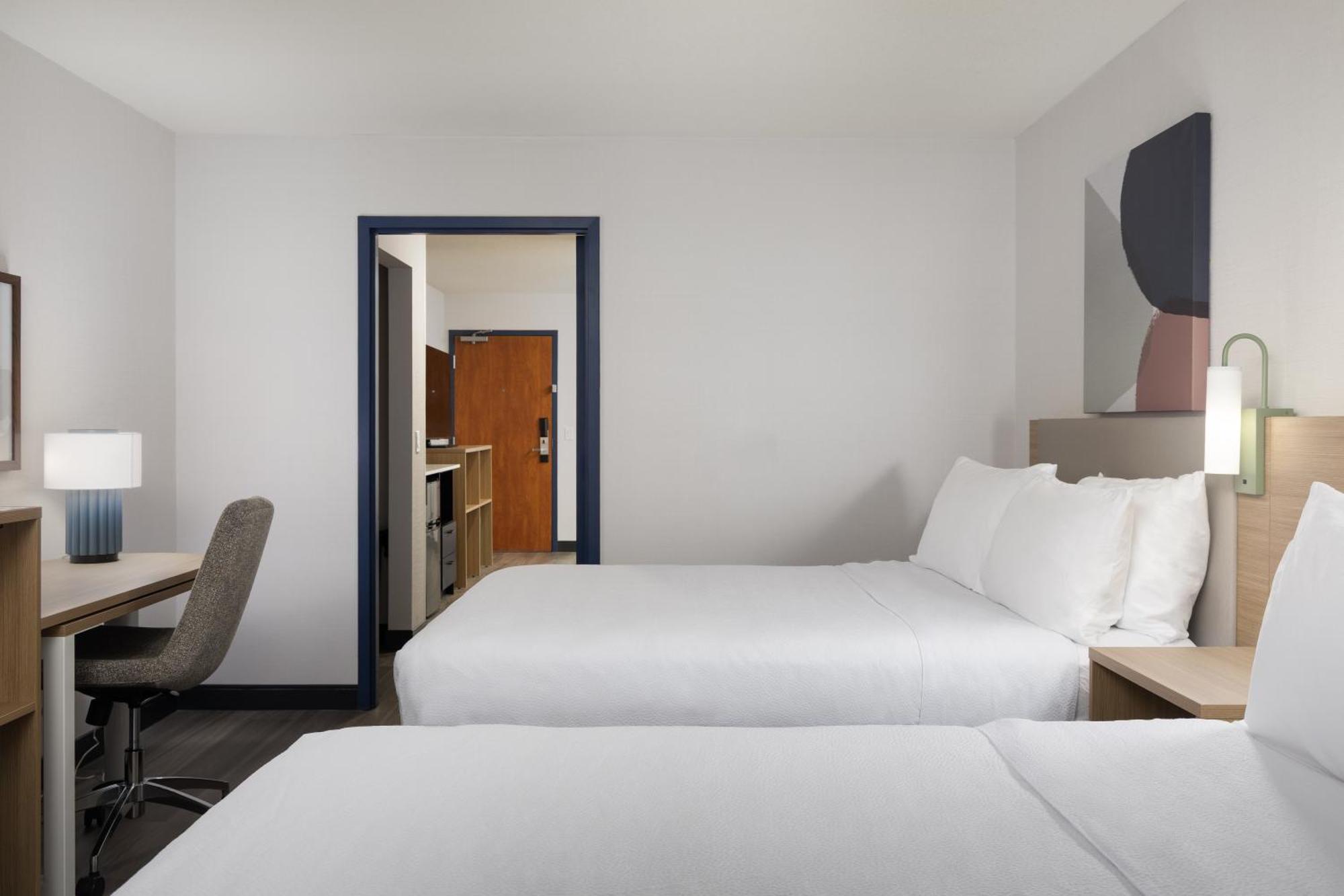 Spark By Hilton Guelph Luaran gambar