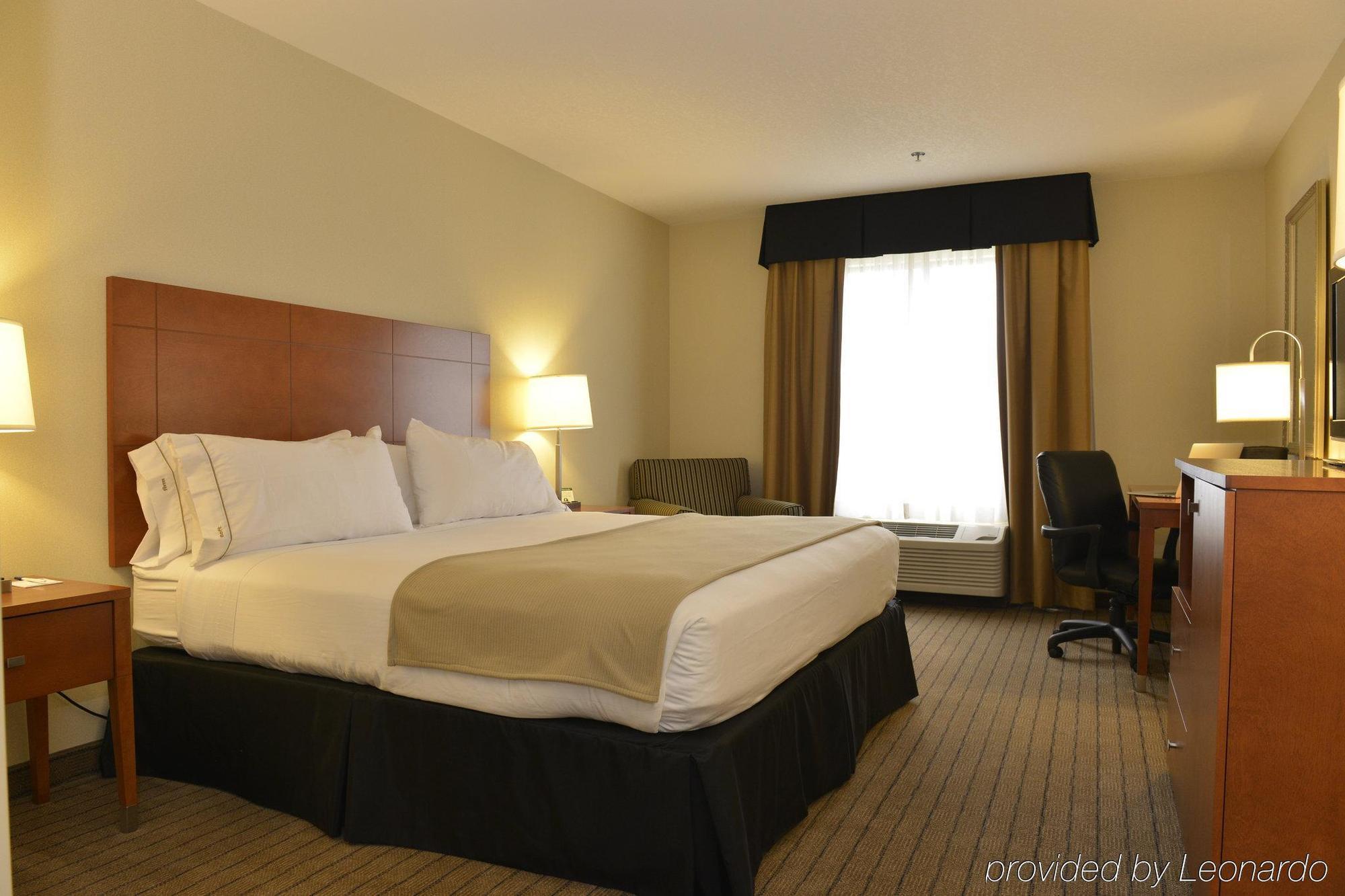 Spark By Hilton Guelph Luaran gambar