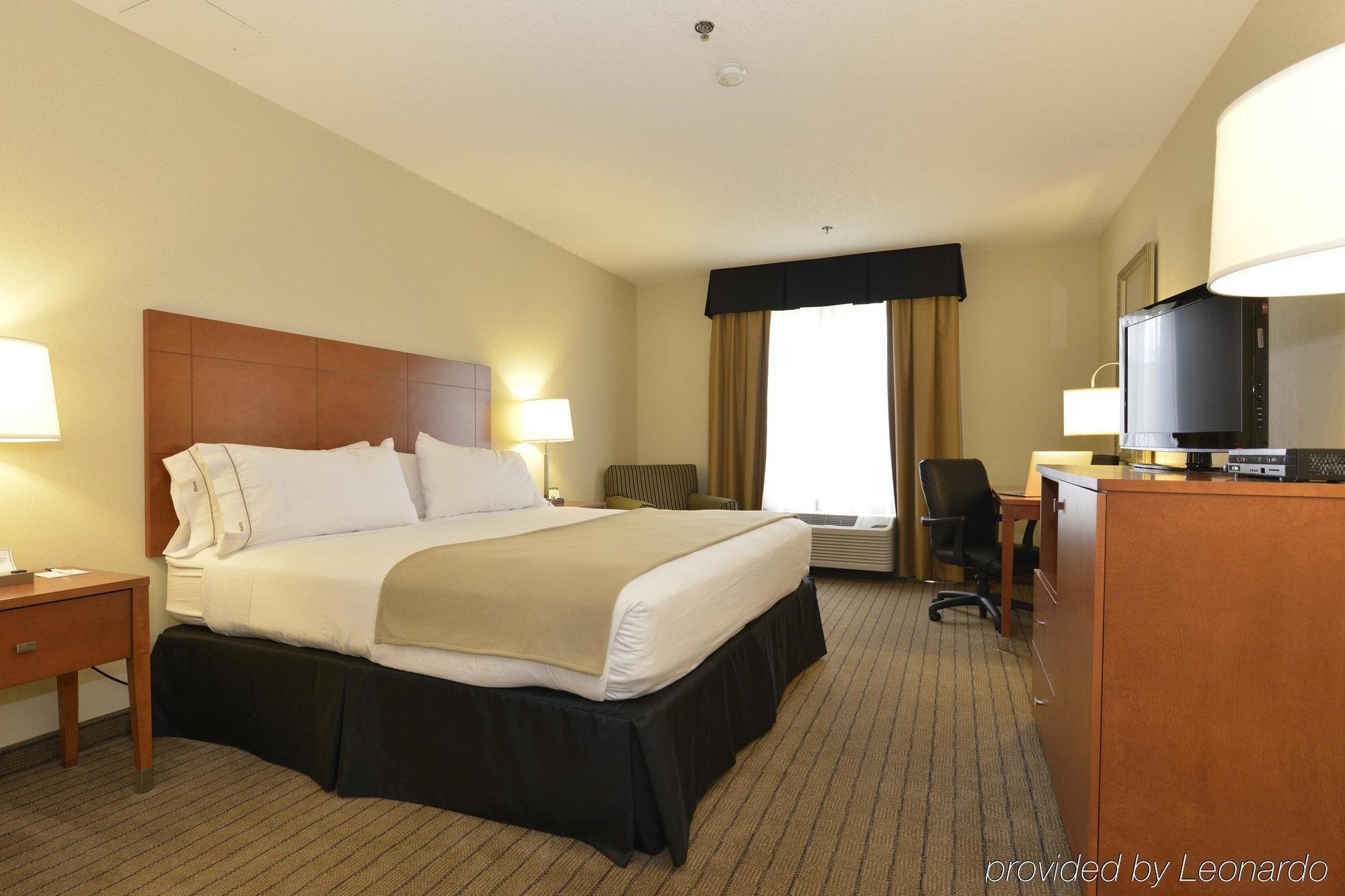 Spark By Hilton Guelph Luaran gambar